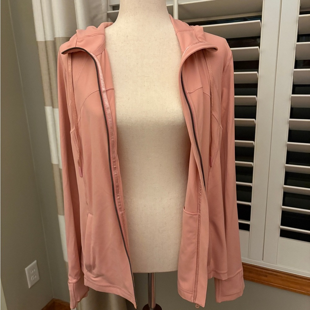 Lululemon Define Jacket - Picture 8 of 9